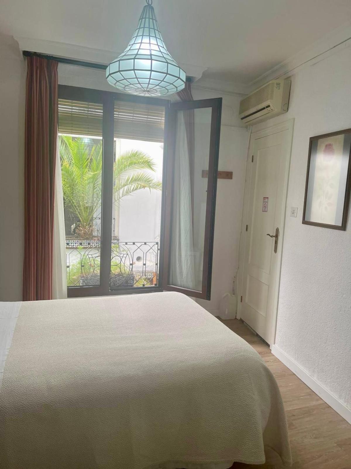 Pension Zurita Granada Exterior photo